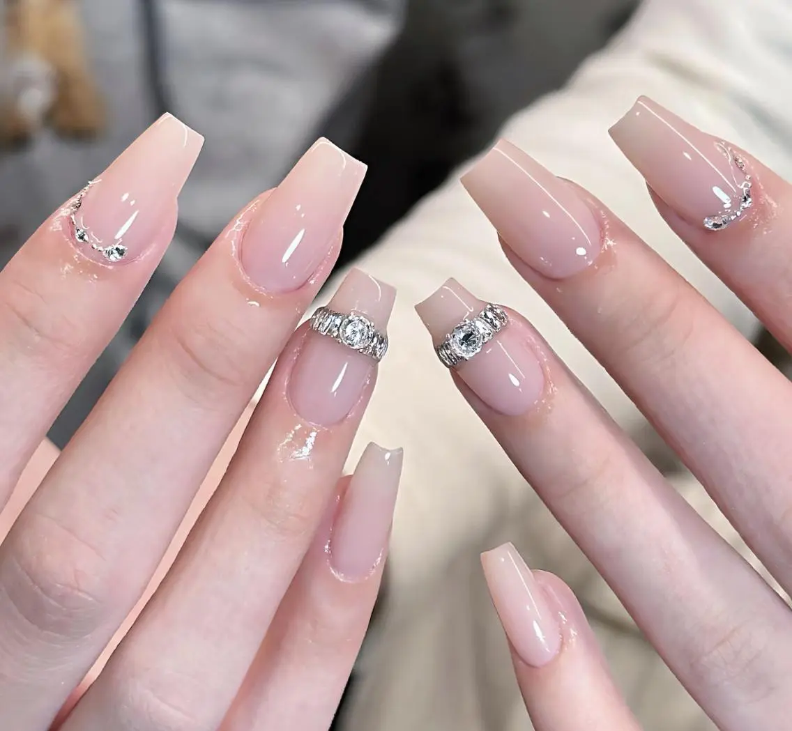 ネイル ハンドネイル 🎀 UU_nailのネイルデザイン