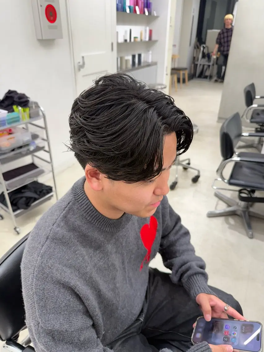 パーマ メンズ 深谷 侑亮のヘアスタイル