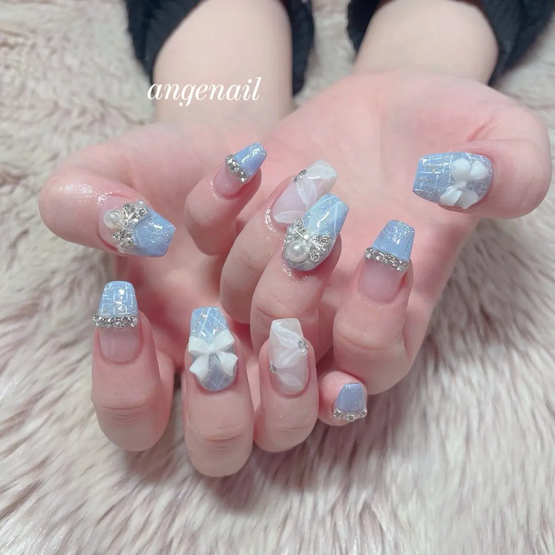 ネイル ハンドネイル オーナーネイリスト MAKIのネイルデザイン
