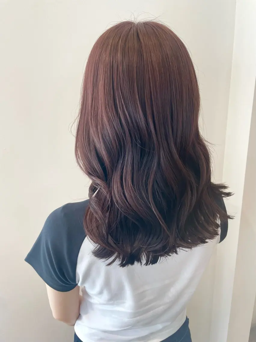 セミロング カラー 岡崎 優月のヘアスタイル