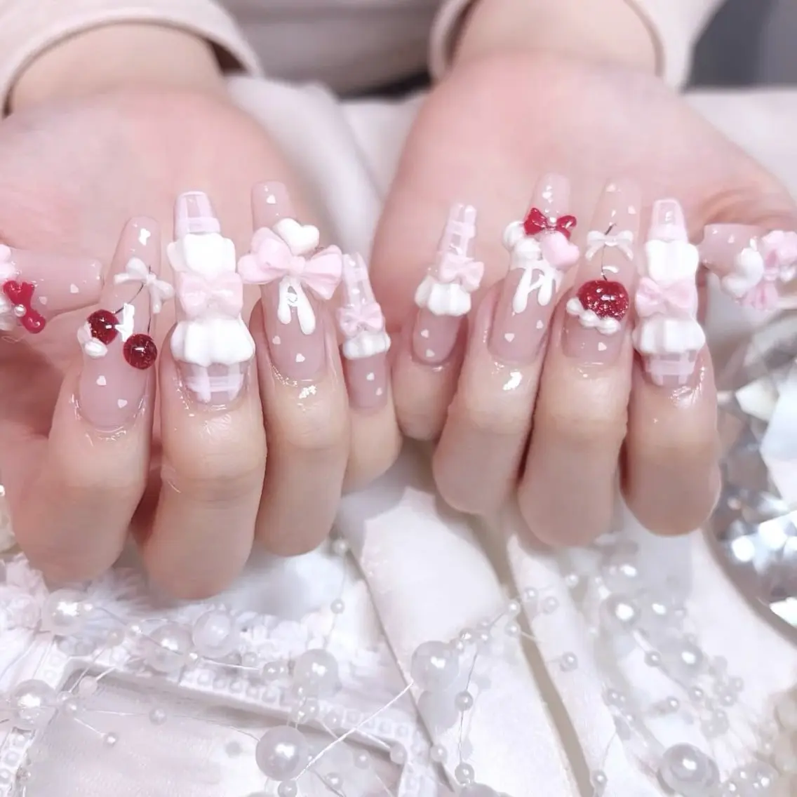 ネイル オーロラネイル ボルドー ブラウン 氷ネイル・うるうるネイル キラキラネイル ハンドネイル Sora  Nail 長さ出し専門店のネイルデザイン