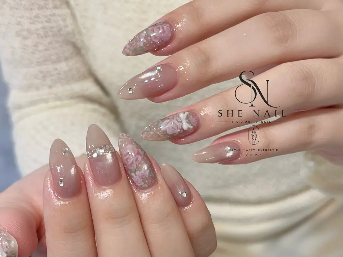 ネイル ハンドネイル 博多 SHE Nailのネイルデザイン