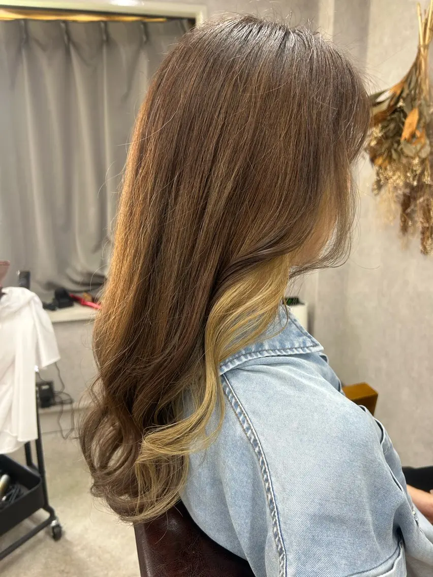 ロング カラー Lien 深井店のヘアスタイル