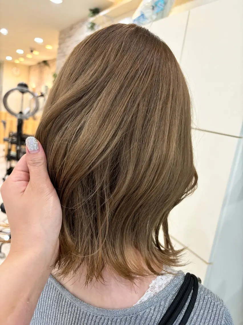 セミロング カラー ベージュカラー ブリーチ トリートメント ヘアカラー トリートメント 田野倉NEXT店 美髪ニストのヘアスタイル
