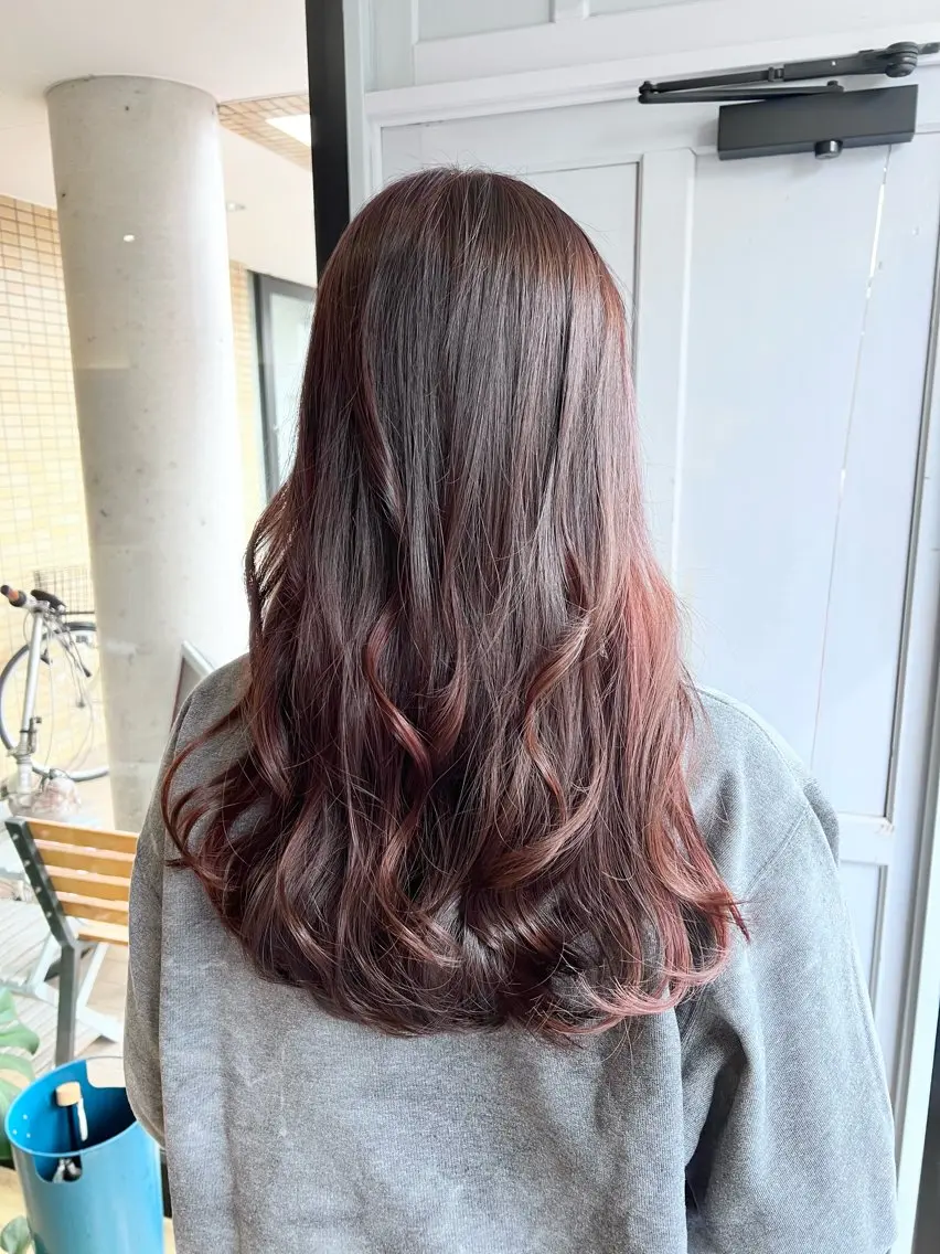 ロング カラー ラベンダーカラー ラベンダーピンク ピンクカラー ヘアカラー トリートメント ツキダテ ユイのヘアスタイル