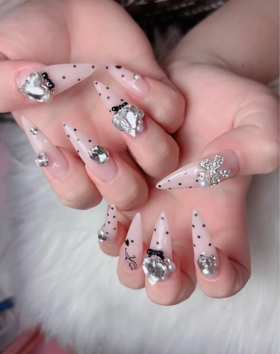 ネイル ハンドネイル Swan Nail Salonのネイルデザイン