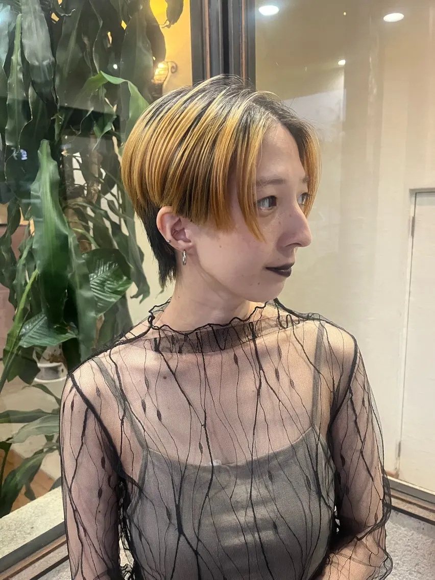 ショート カラー 大人可愛い:: Rioのヘアスタイル