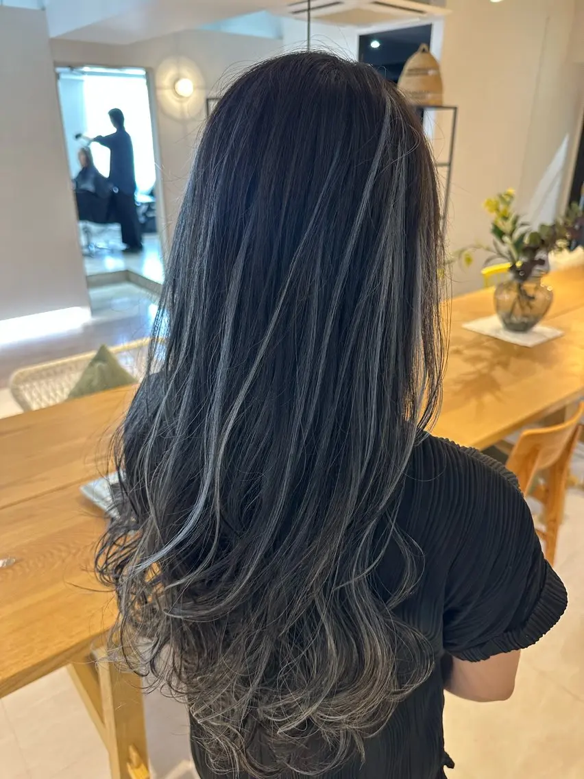 ロング カラー カット ヘアカラー トリートメント schon 仙台のヘアスタイル