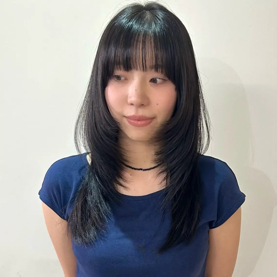 セミロング カラー ブリーチ 透明感カラー ダブルカラー グレージュ ブリーチなしカラー カット ヘアカラー トリートメント nonoka オリーブ/レイヤーのヘアスタイル