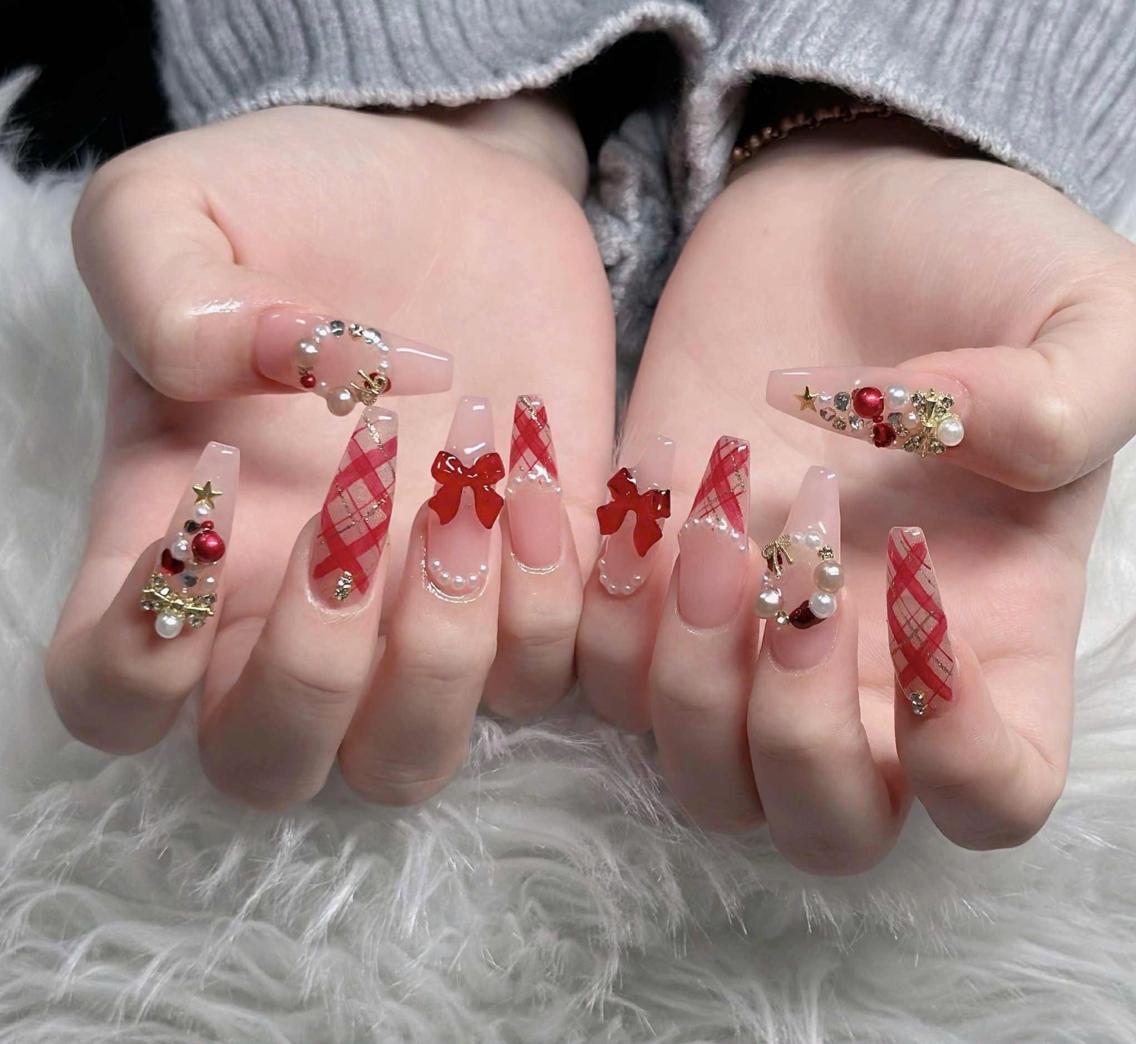 ネイル フレンチネイル ジェルネイル ハロウィン 韓国ネイル マグネットネイル ハンドネイル Buruberii hbaby nailのネイルデザイン