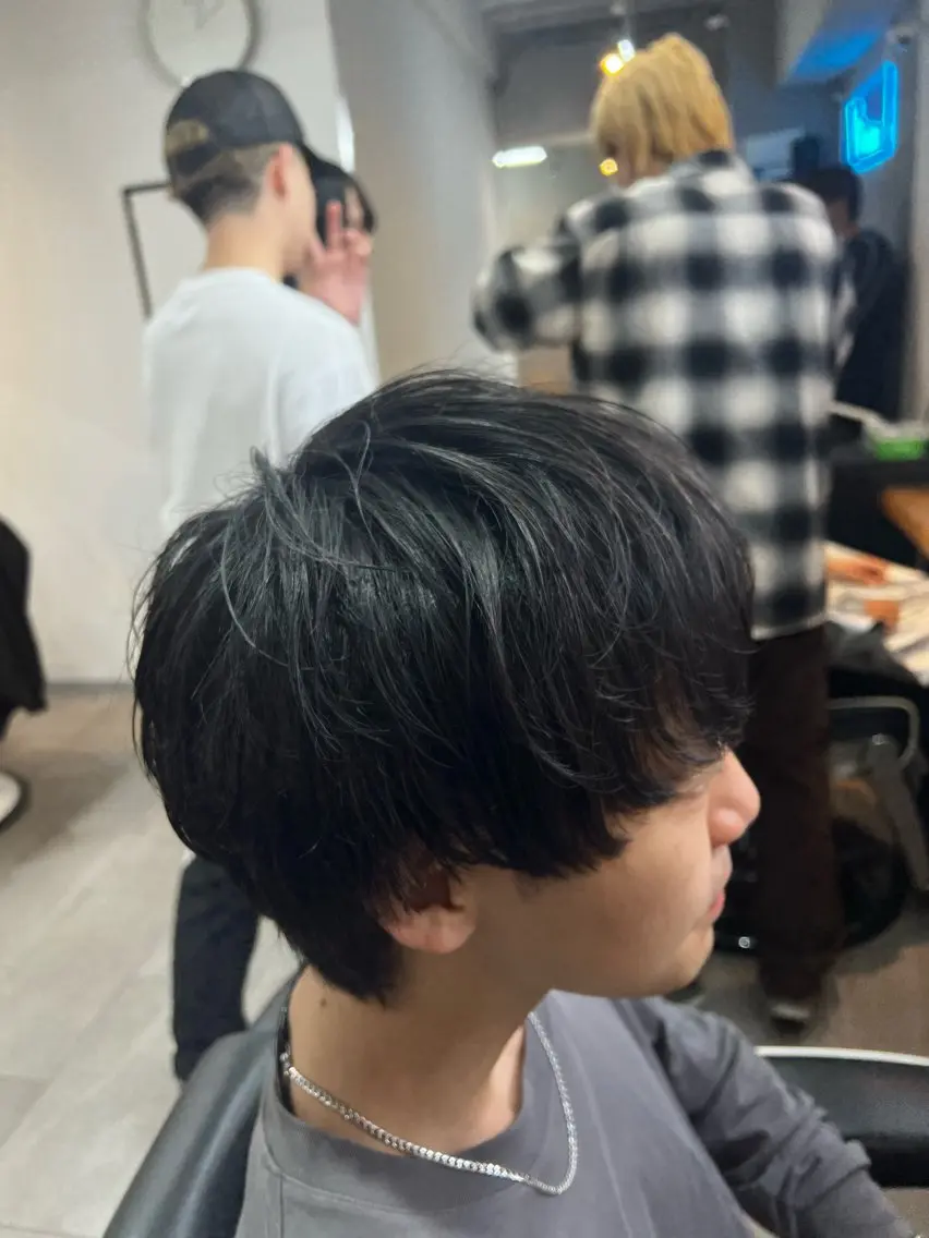 ショート 毛流れ•波巻きパーマ 特化🔥🌊瀬川竜生のヘアスタイル