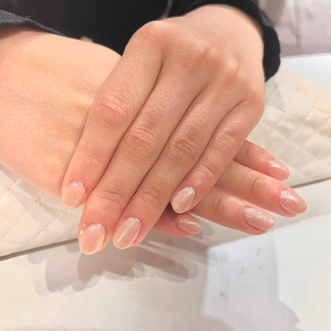 ネイル ラメ(グリッター) ワンカラーネイル ピンク 春ネイル SHELL NAIL 🐰ｎｏａ🐶のネイルデザイン