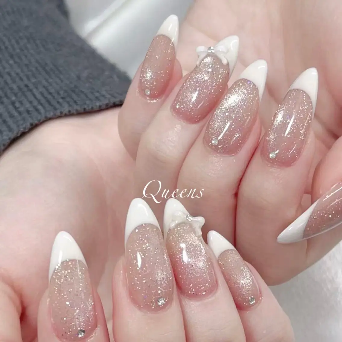 ネイル ハンドネイル Queens テイのネイルデザイン