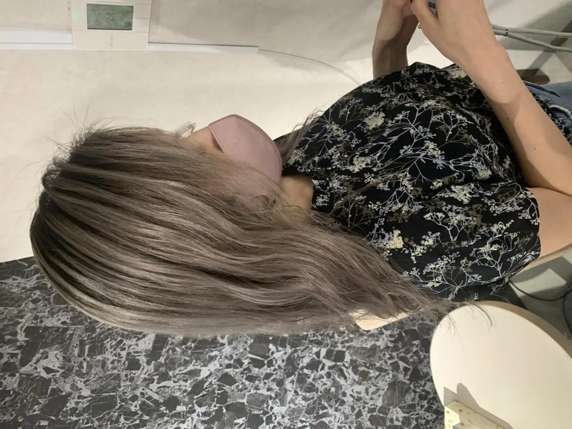 ロング ハイライトカラーなら 川嶋宏旭 栄 矢場町のヘアスタイル