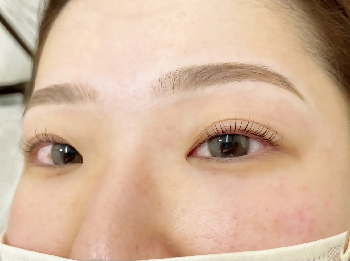 美眉✨️眉毛ワックス1回 + まつげパーマ+コーティング付きset ¥9,460→¥7,640の写真