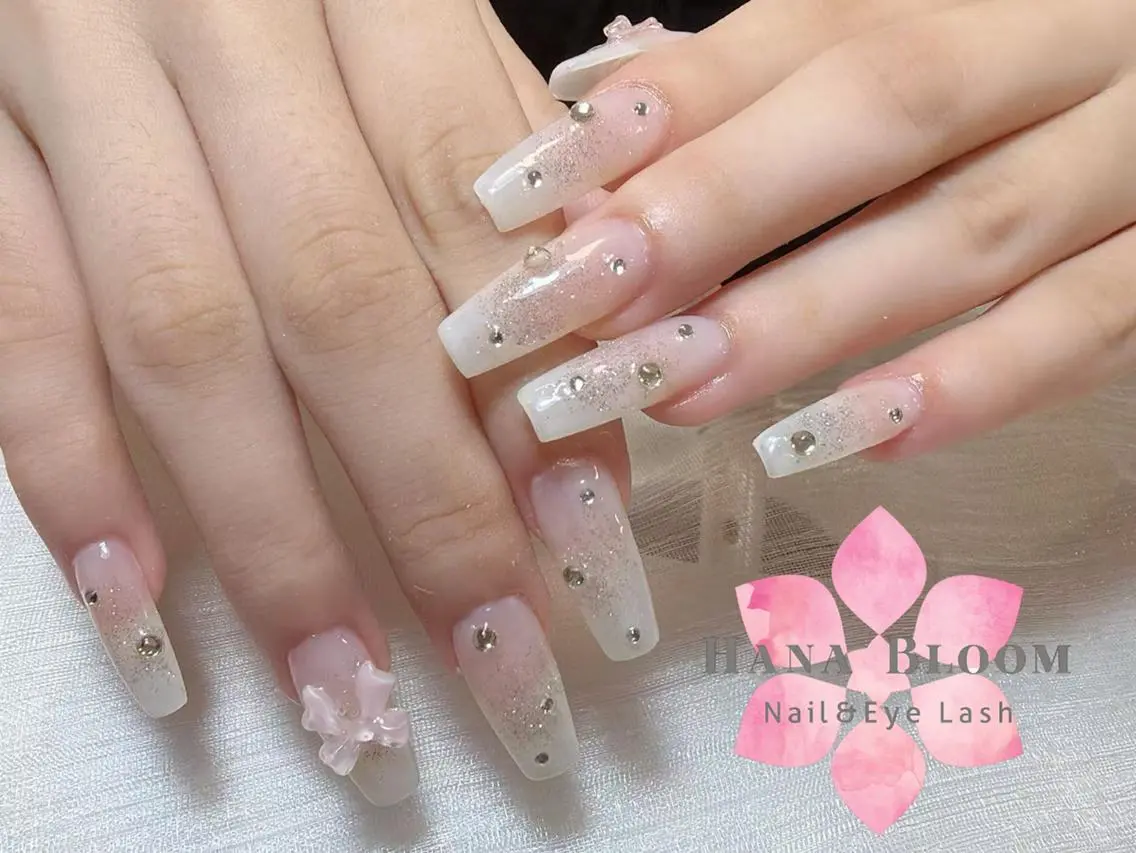 ネイル ハンドネイル ハンドケア 長さ出し専門店 🎀リンナのネイルデザイン