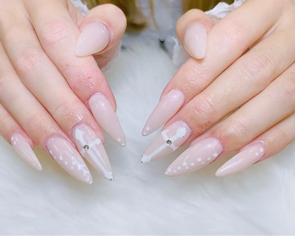 ネイル チークネイル 長さ出し フットネイル 韓国ネイル マグネットネイル ハンドネイル ハンドケア AN NAIL _HOAのネイルデザイン