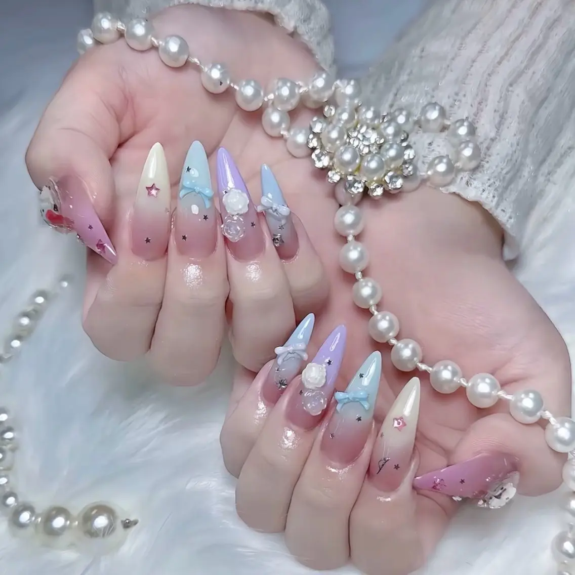 ネイル ハンドネイル Luna Gladeのネイルデザイン
