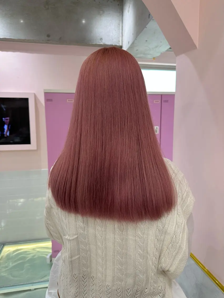 セミロング カラー ヘアカラー トリートメント モテ艶🪄ベージュ カラー🧸RUKAのヘアスタイル