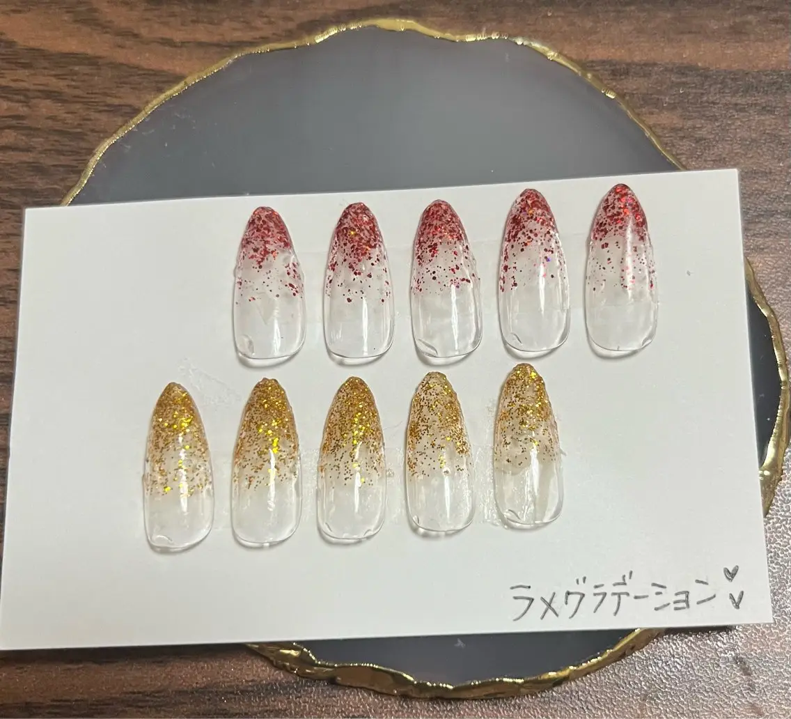 ネイル グラデーション ラメ(グリッター) ラメグラデーション Nail ecxia ／Reikaのネイルデザイン