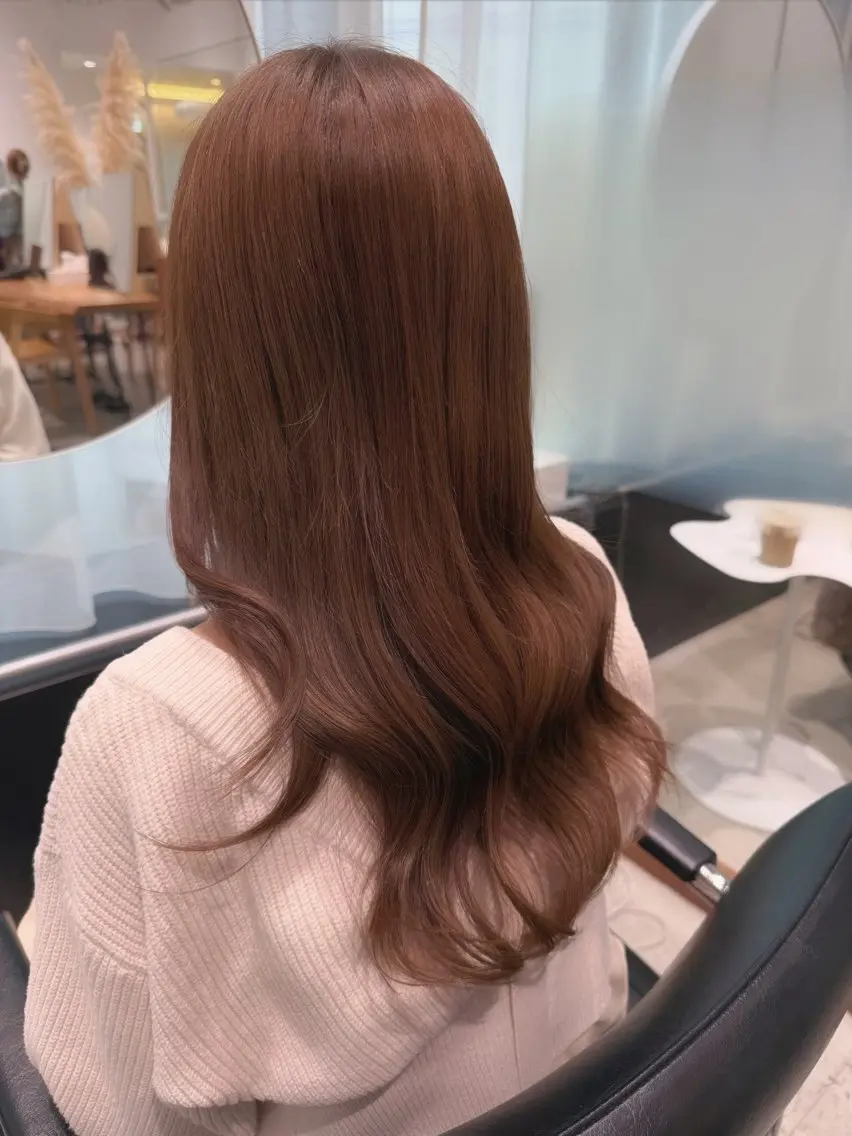 ロング カット ヘアカラー 宮澤 美幸のヘアスタイル