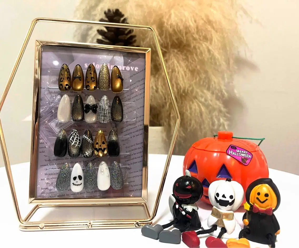 ネイル ハロウィン Salon Improveのネイルデザイン
