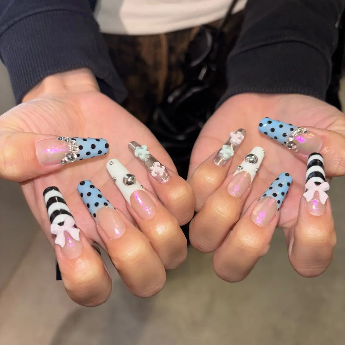 ネイル ハンドネイル 🐬Cxxu° Nail✝️のネイルデザイン