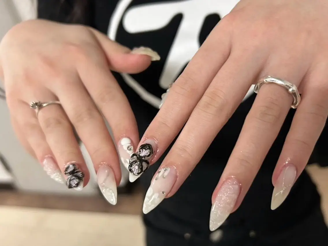 ネイル kirakira omemeのネイルデザイン
