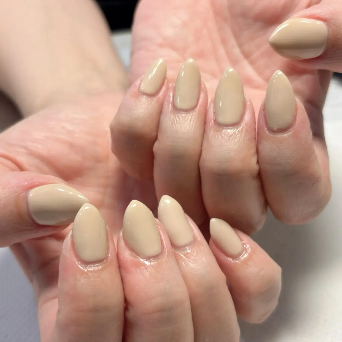 ネイル ハンドネイル リリーズ KiKiのネイルデザイン