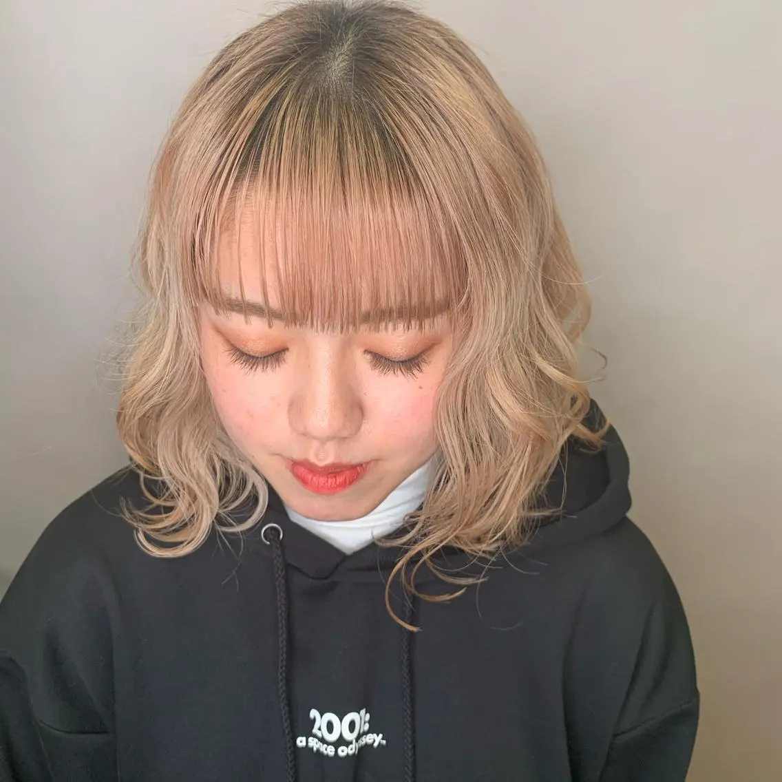 ミディアム カット ウスイ ハルカのヘアスタイル