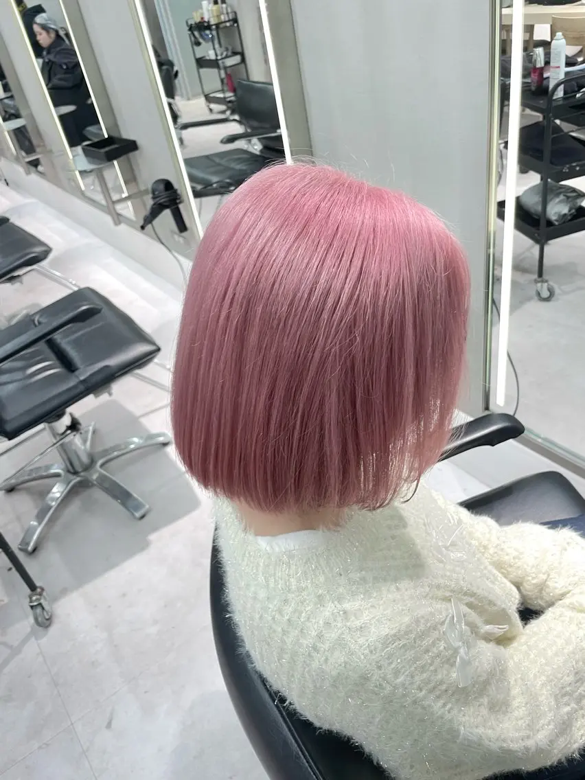 ミディアム カラー カット ヘアカラー トリートメント 湯田 竜也のヘアスタイル