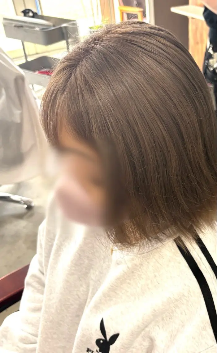 セミロング カット ヘアカラー Yukino/ 透明カラー🫧のヘアスタイル