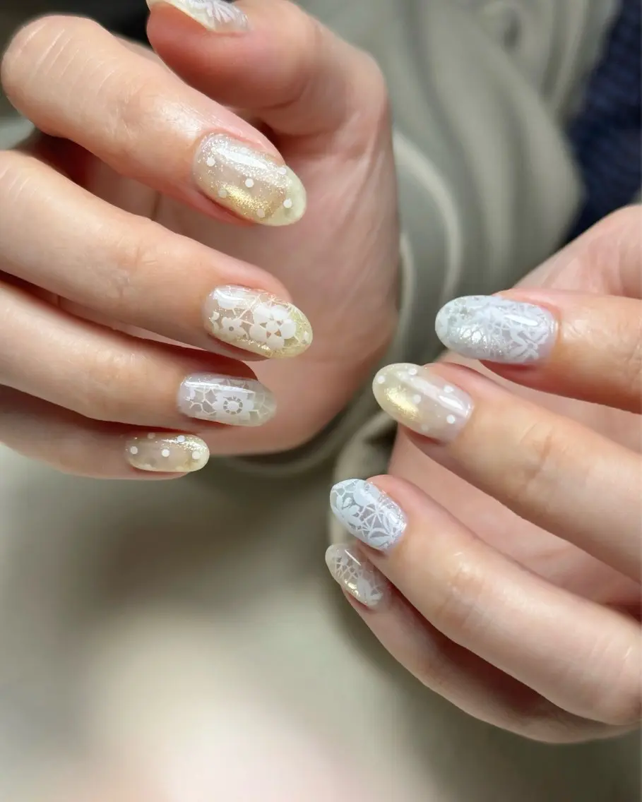 ネイル ハンドネイル Tiny Glowのネイルデザイン