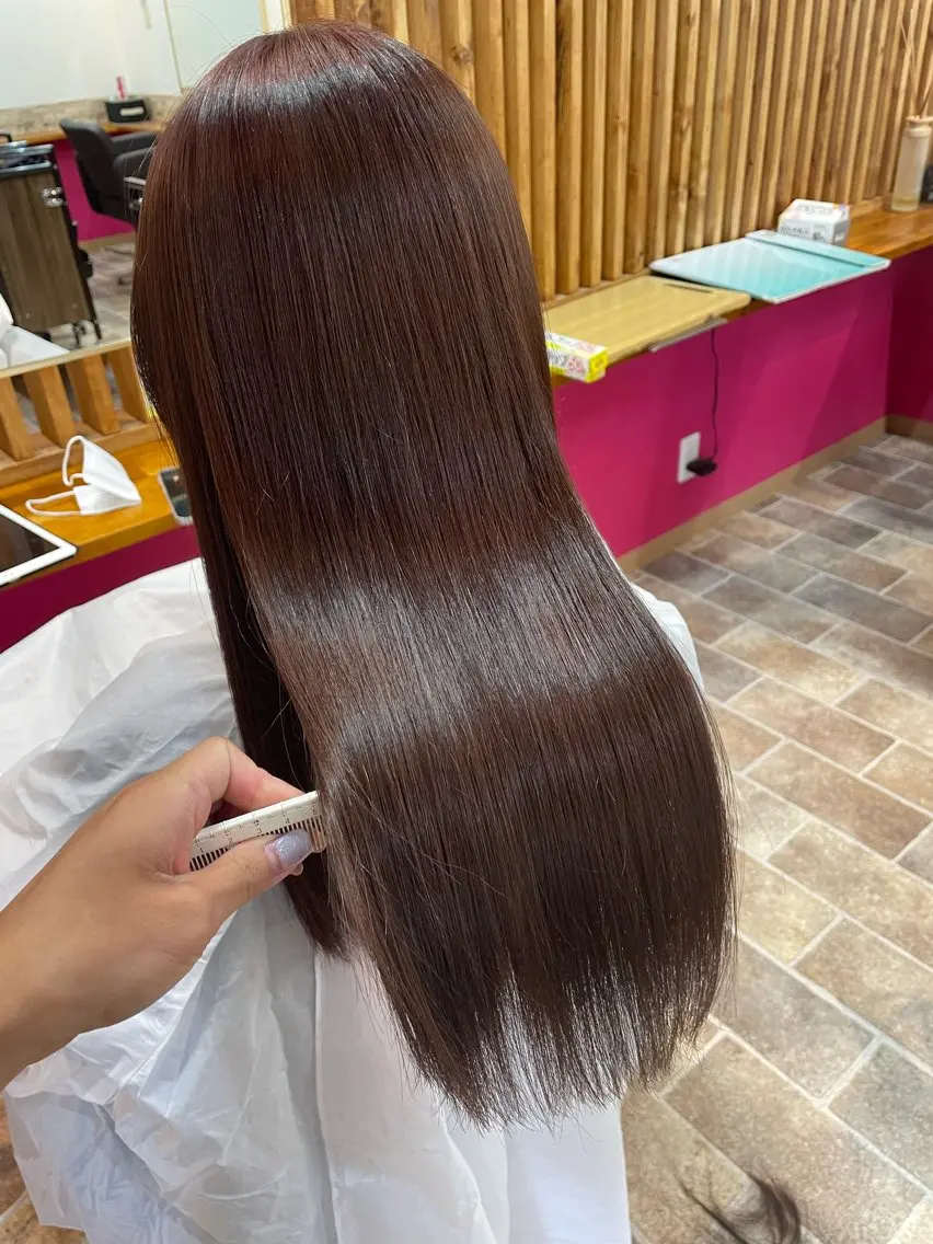 ロング カラー ブラウンカラー ピンクカラー ピンクブラウン 髪質改善 トリートメント ヘアカラー トリートメント YUI/ ブリーチカラー🌷のヘアスタイル