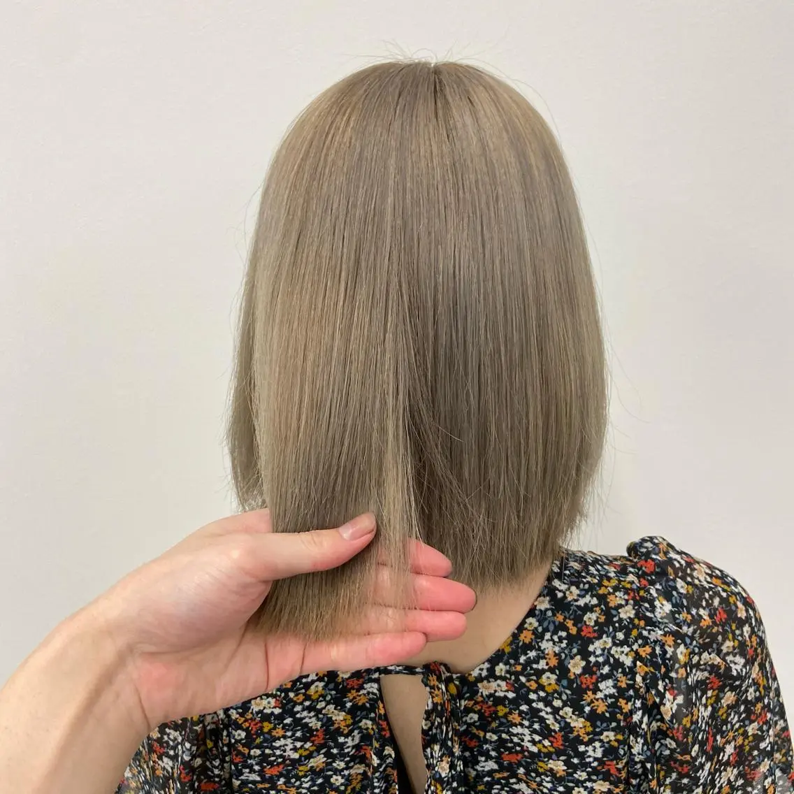 ショート トレンドモテカラー 🩷色落ちまで可愛くのヘアスタイル