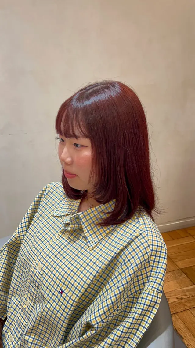 ミディアム カラー 黒髪 ブリーチ ブリーチなしカラー レッドカラー トリートメント ヘアーズギャラリー 山本愛華のヘアスタイル