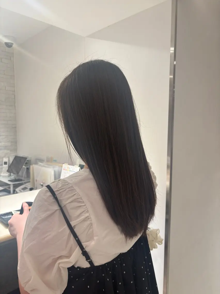 セミロング 縮毛矯正 🫧Miyu カットモデル募集🫧のヘアスタイル