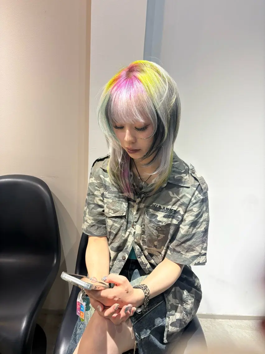 ロング ヘアカラー ★心斎橋お洒落カラー ちどり★のヘアスタイル