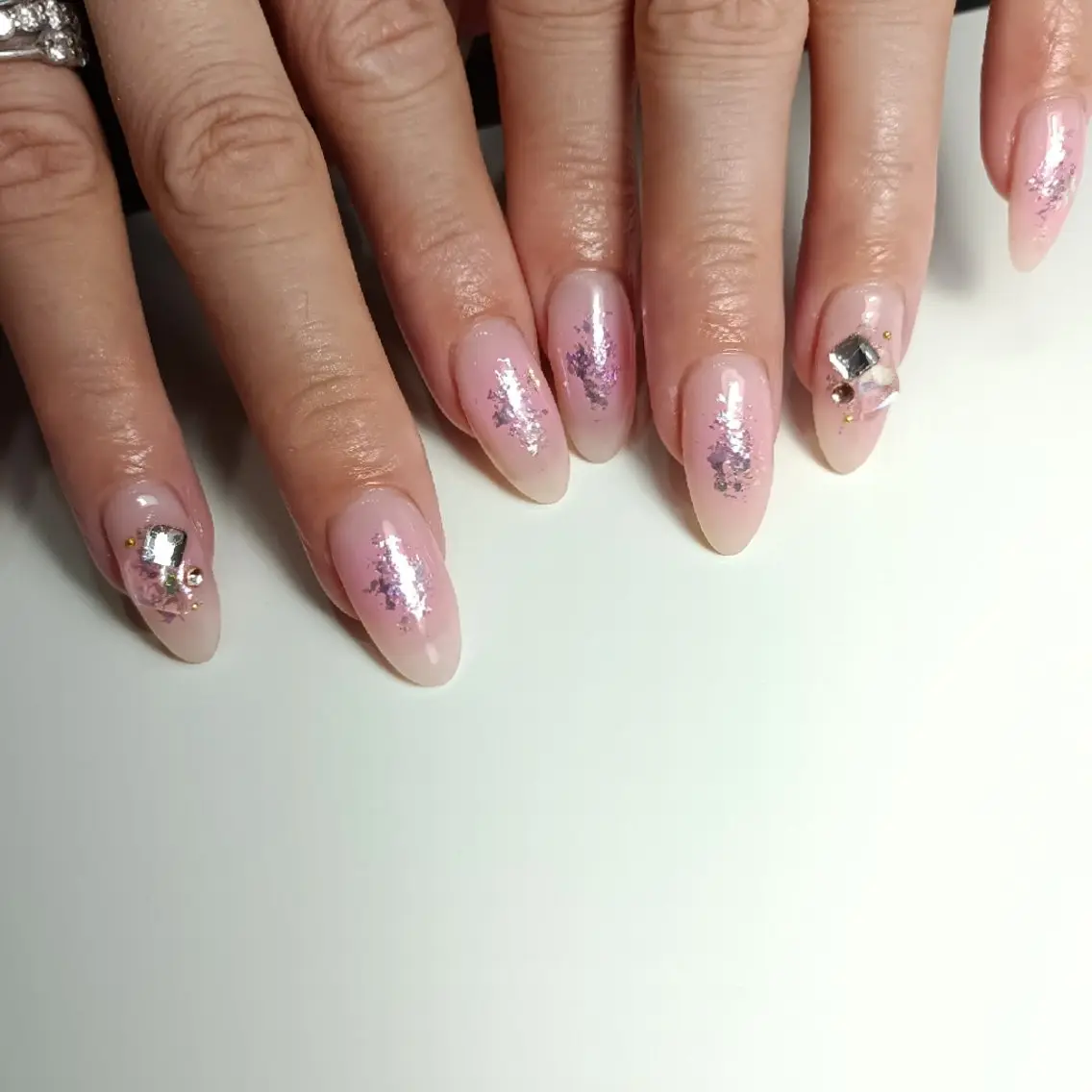 ネイル ハンドネイル Legit nail salonのネイルデザイン