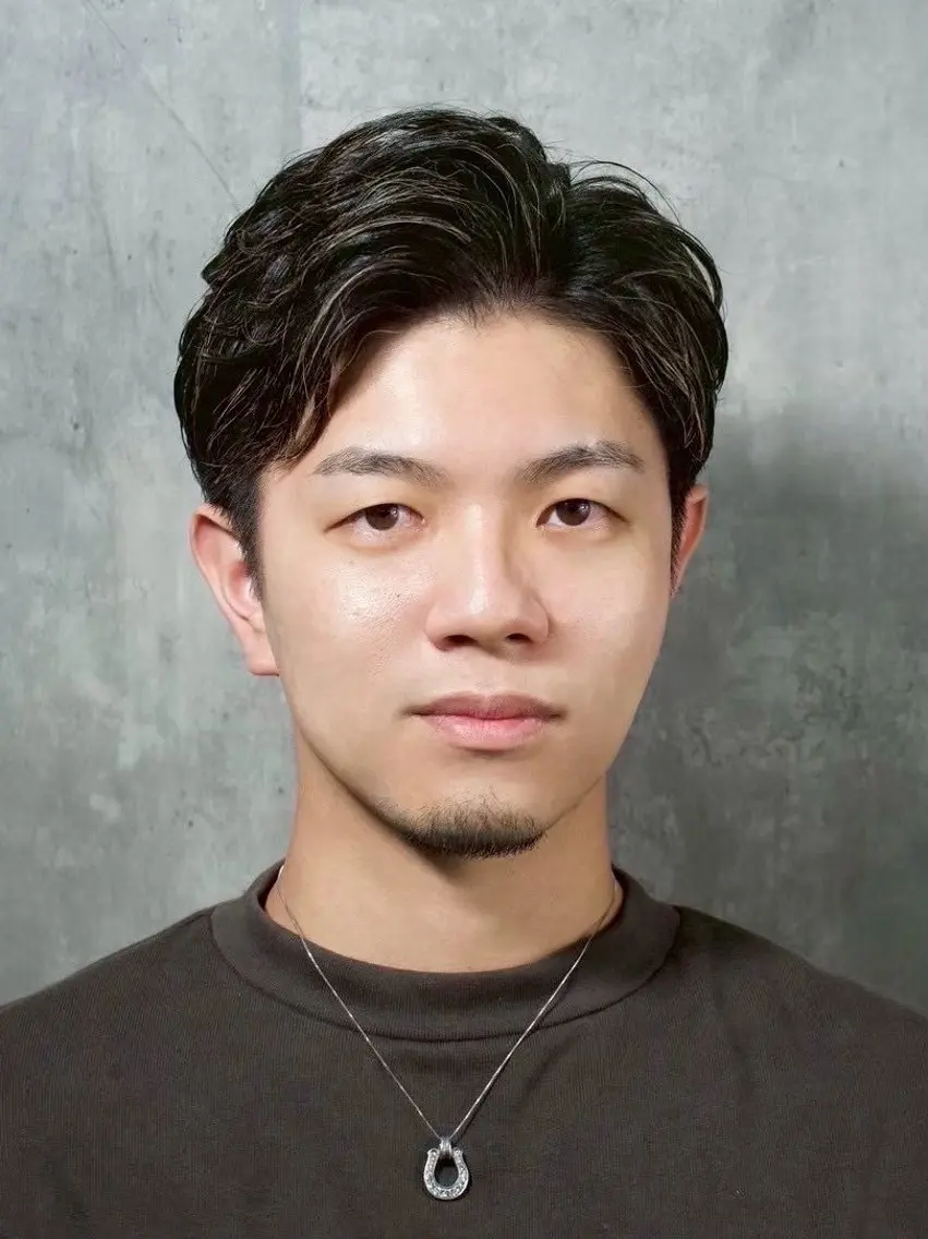 ショート パーマ 田場 彪太郎のヘアスタイル