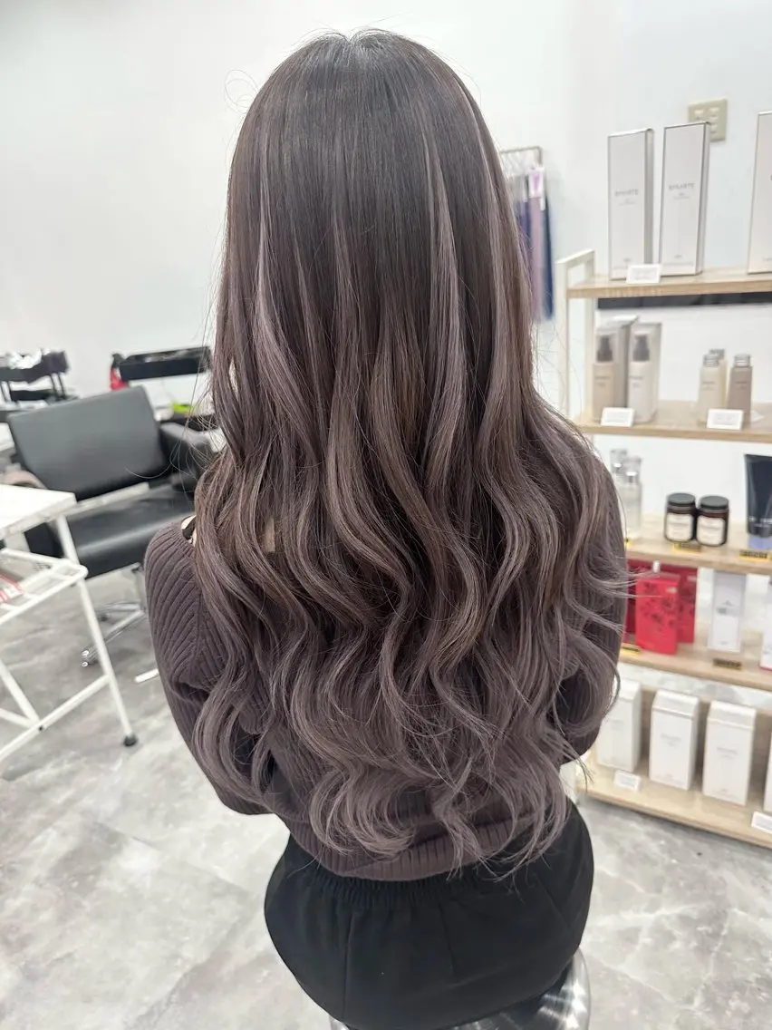 ロング シールエクステ エクステ エクステ ROSEL末吉 海渡のヘアスタイル