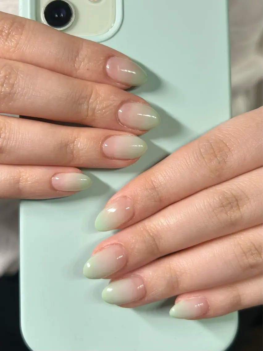 ネイル ハンドネイル IROHA NAIL 愛音のネイルデザイン