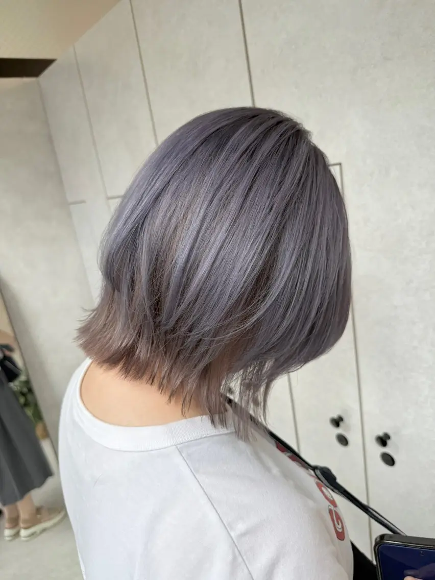 ミディアム 韓国風ヘア レイヤーカット 似合わせカット レイヤー／ハイトーン 🍎森貝洋亮🍎のヘアスタイル