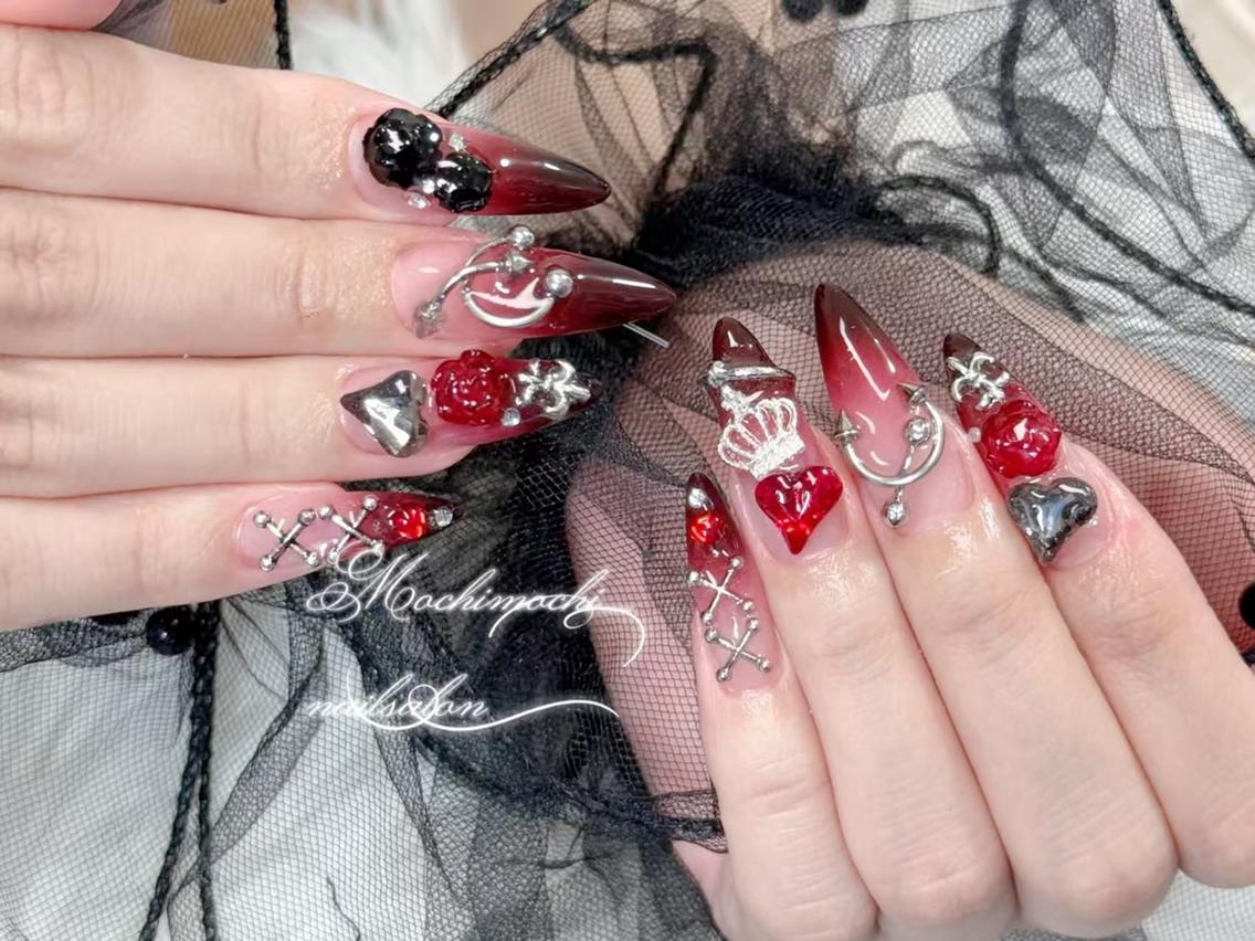 ネイル 長さ出し キラキラネイル 韓国ネイル ロングネイル マグネットネイル ハンドネイル ハンドケア 🎀Reina🎀 長さ出し新宿のネイルデザイン