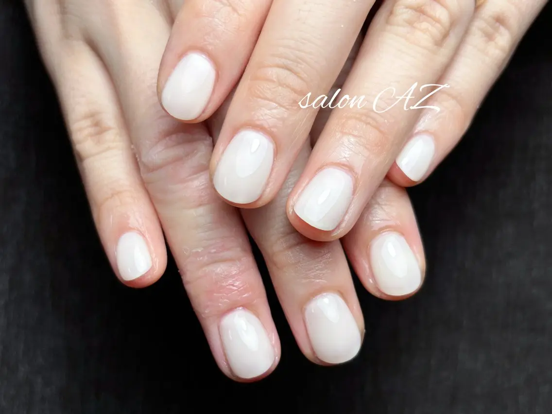 ネイル アートネイル 長さ出し フットネイル フレンチネイル ジェルネイル salon AZのネイルデザイン