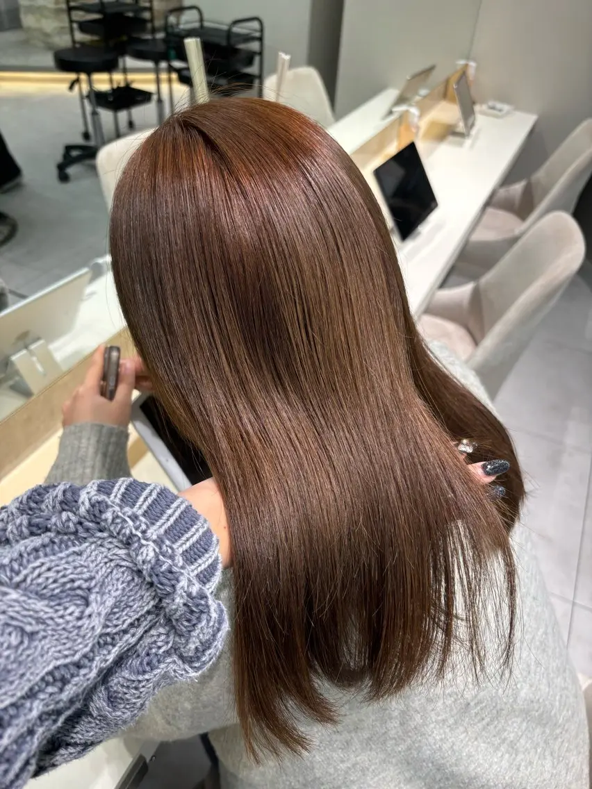 カラー ベージュカラー ブリーチ ブリーチなしカラー あいり／艶髪 、透明感カラー🩶のヘアスタイル