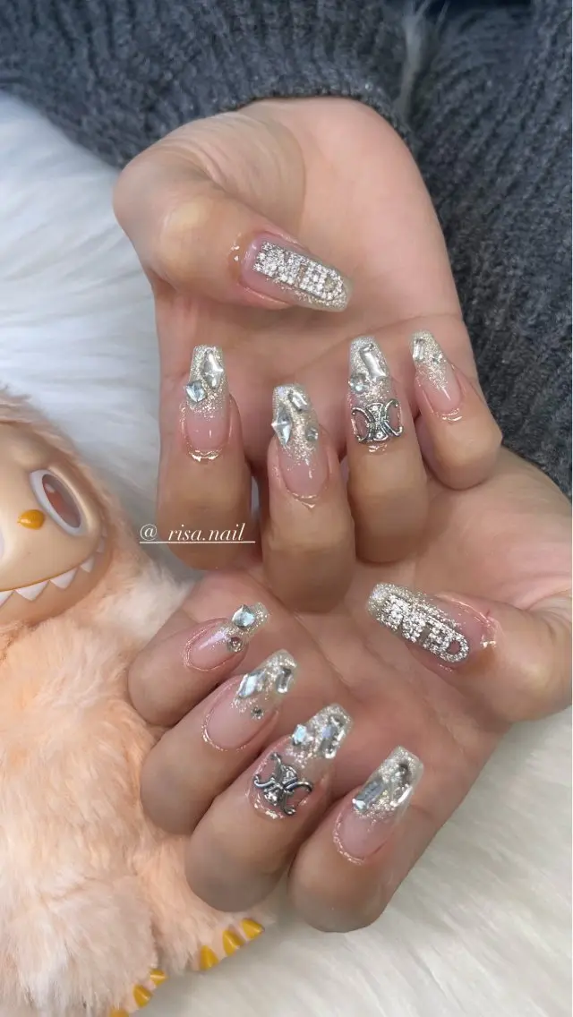 ネイル ハンドネイル 🅁nail🪞✨ risa🎀のネイルデザイン