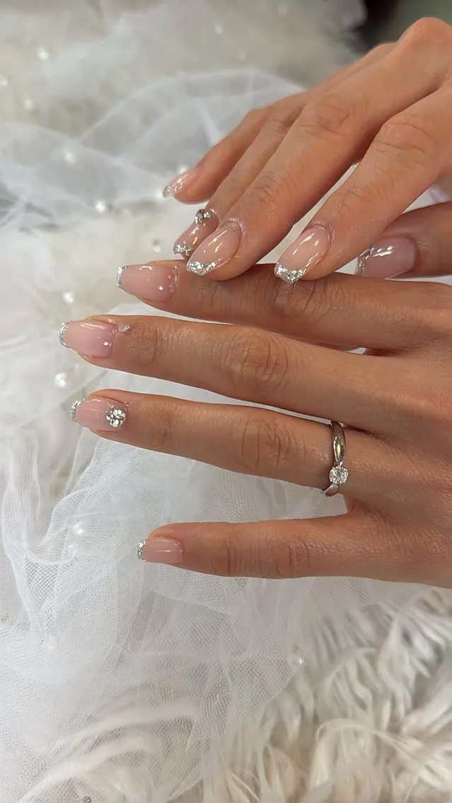 ネイル フラッシュネイル フラッシュマグ フットネイル フレンチネイル 韓国ネイル ハンドネイル SAKU nail 作島茜のネイルデザイン
