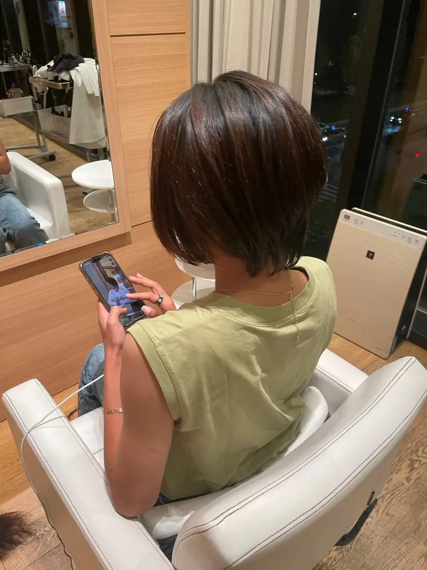 ショート ハンサムショート ショートヘア グランフロント/ボブ /レイヤー/谷口ゆみのヘアスタイル
