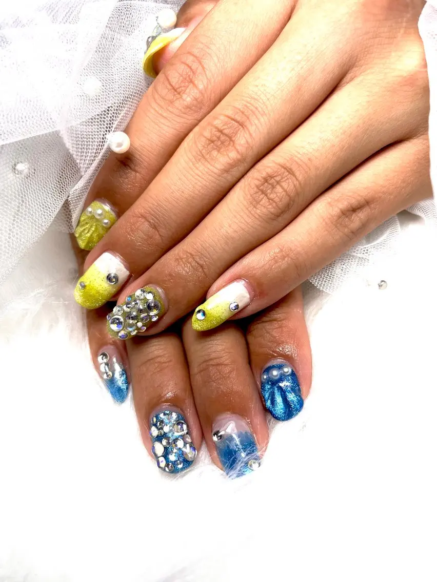 ネイル ハンドネイル ⭐️ saki⭐️のネイルデザイン